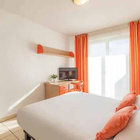 Appart’city Aix En Provence – La Duranne Appart hôtel