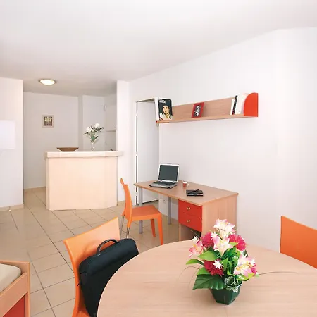 Appart’city Aix En Provence – La Duranne Aix-en-Provence